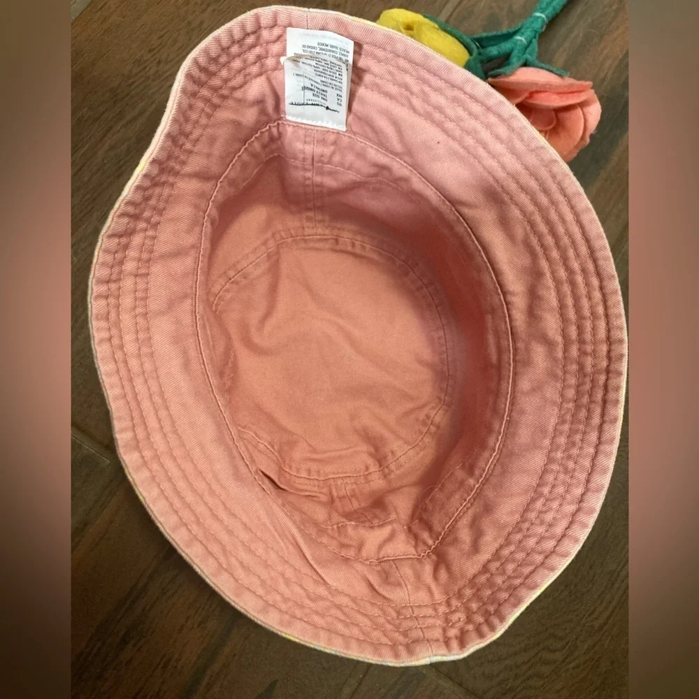 American Eagle Plaid Colorful Bucket Hat